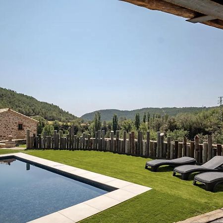 La Torreta D'Olius Villa Eksteriør billede